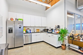 2036-2048 Armacost Ave, Los Angeles, CA for lease Building Photo- Image 2 of 4