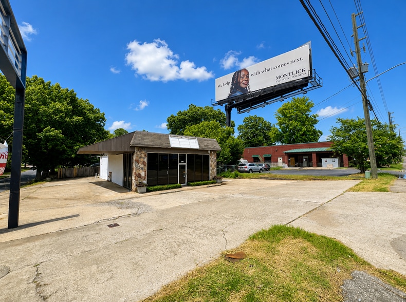 2503 Manchester Expy, Columbus, GA à louer - Photo du bâtiment - Image 3 de 8