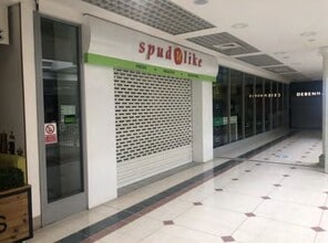 Quadrant Rd, Stoke On Trent for lease Building Photo- Image 1 of 1