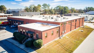 Plus de détails pour 132 Royal Dr, Forest Park, GA - Industriel à vendre