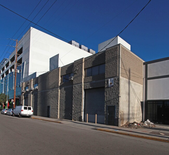 More details for 749-755 E 15th St, Los Angeles, CA - Industrial for Sale