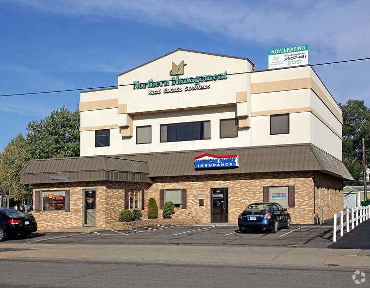 1725-1727 W St Germain St, Saint Cloud, MN à louer - Photo du bâtiment - Image 3 de 6