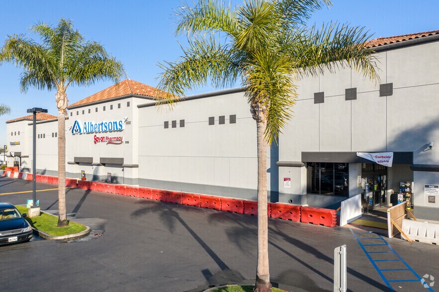 1735 W Artesia Blvd, Gardena, CA à louer - Photo du bâtiment - Image 2 de 9
