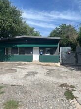 6516 Shirley Ave, Austin, TX for lease Building Photo- Image 1 of 6