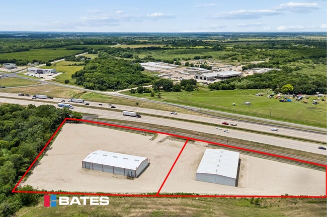 More details for 5200 N I-45 Hwy, Ennis, TX - Flex, Industrial for Lease