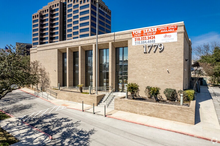 1779 NE Loop 410, San Antonio, TX for sale - Building Photo - Image 1 of 1