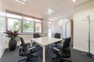 Plus de détails pour 7 Rue Du Commandant Mouchotte, Orly - Bureau à louer