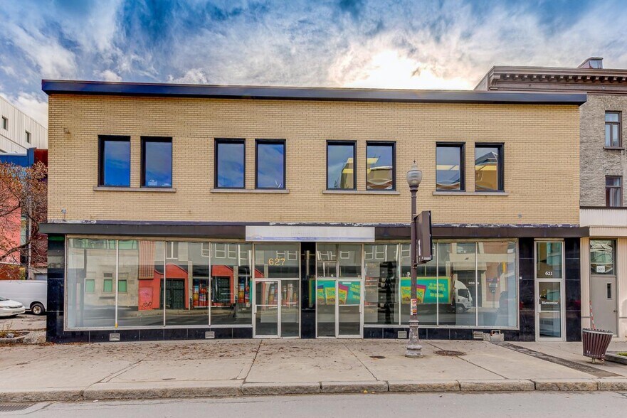 621-627 Boul Charest E, Québec, QC à vendre - Photo principale - Image 1 de 1