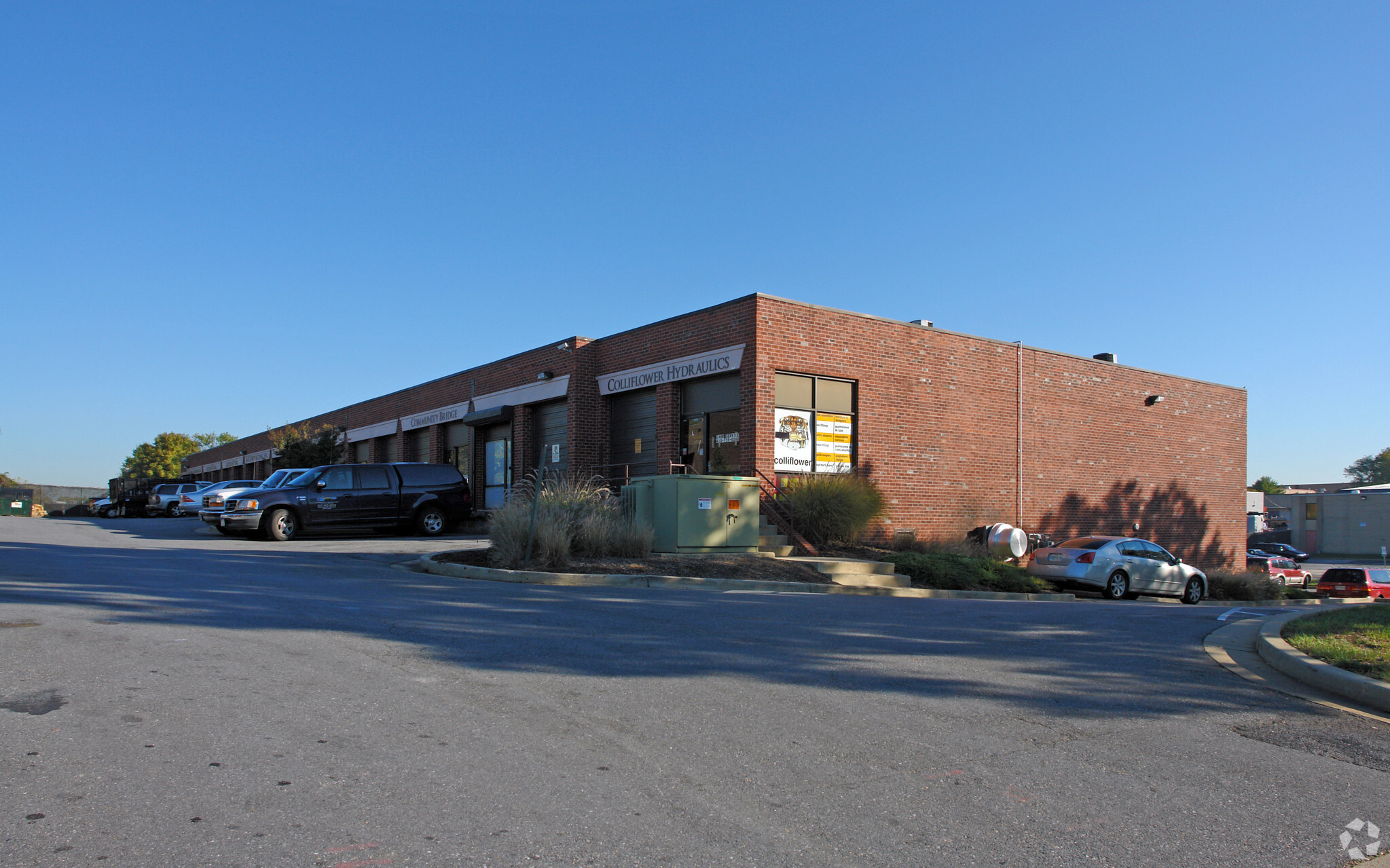 8900 Edgeworth Dr, Capitol Heights, MD for lease Primary Photo- Image 1 of 47