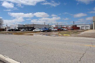 Plus de détails pour 41135 Irwin Dr, Harrison Township, MI - Industriel à vendre