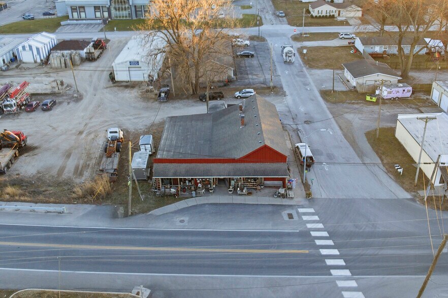 409 Main St, Greenwood, MO à vendre - Photo du bâtiment - Image 2 de 17