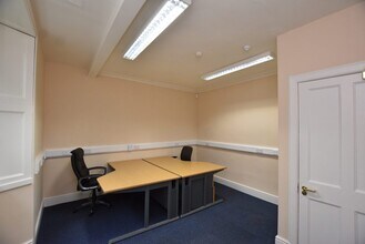 12-13 Pitt Ter, Stirling à louer Photo intérieure- Image 2 de 3