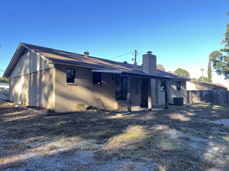 3820 Hwy 5, Bryant, AR à vendre - Photo du bâtiment - Image 2 de 9