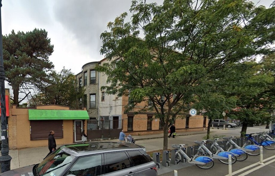 6098 69th Ave, Ridgewood, NY for sale - Building Photo - Image 2 of 4