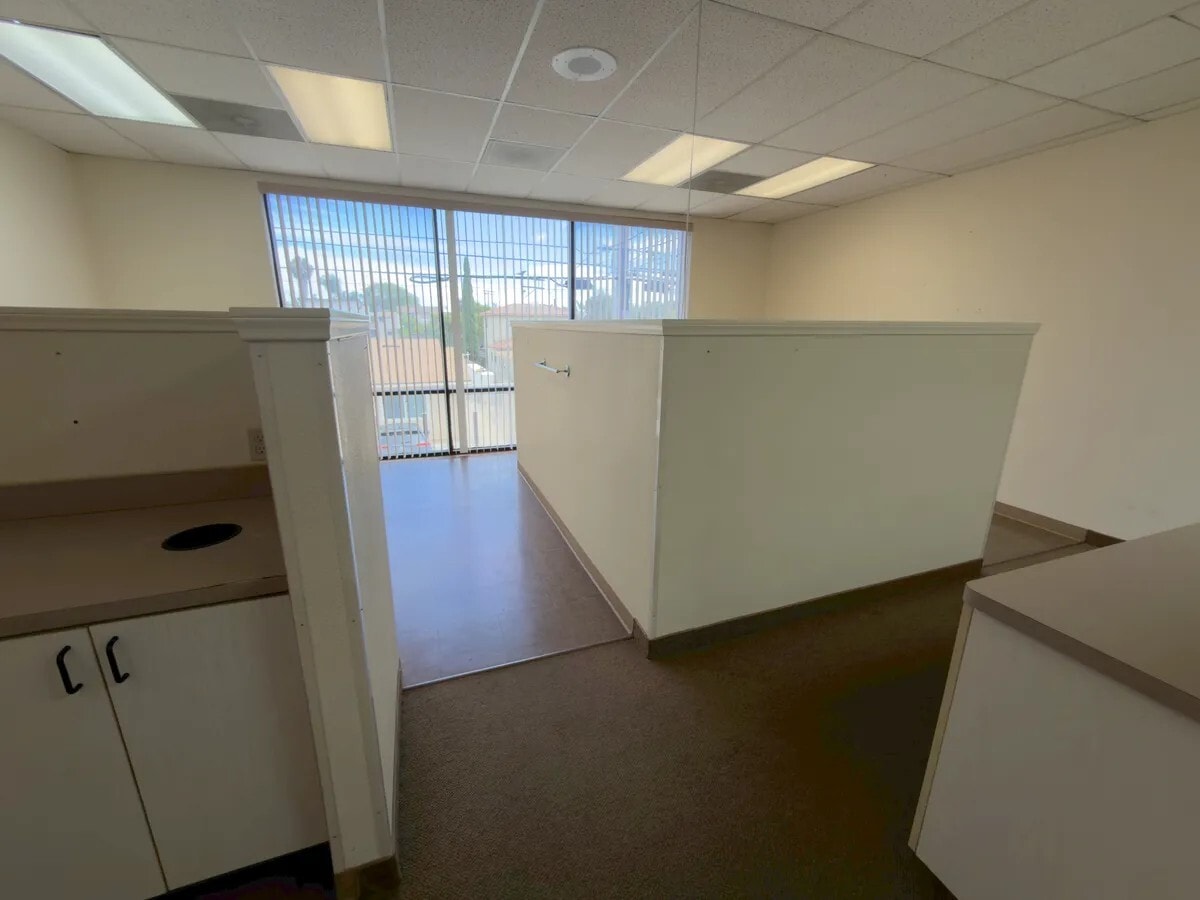 7125 El Cajon Blvd, San Diego, CA for sale Interior Photo- Image 1 of 3