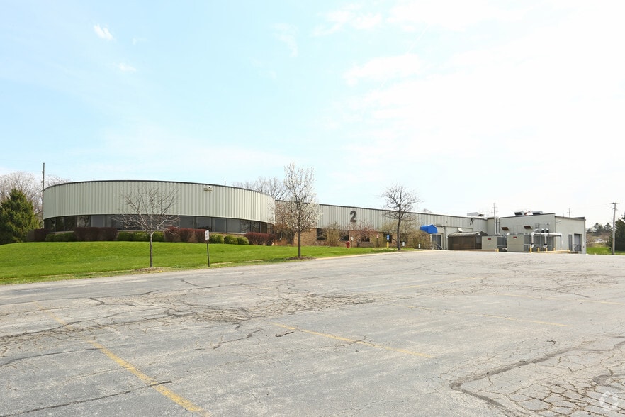 674 S Wagner Rd, Ann Arbor, MI for lease - Building Photo - Image 3 of 6