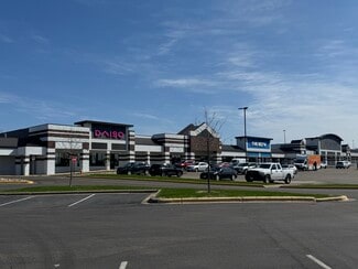 More details for 1715-1749 Beam Ave, Maplewood, MN - Retail for Lease