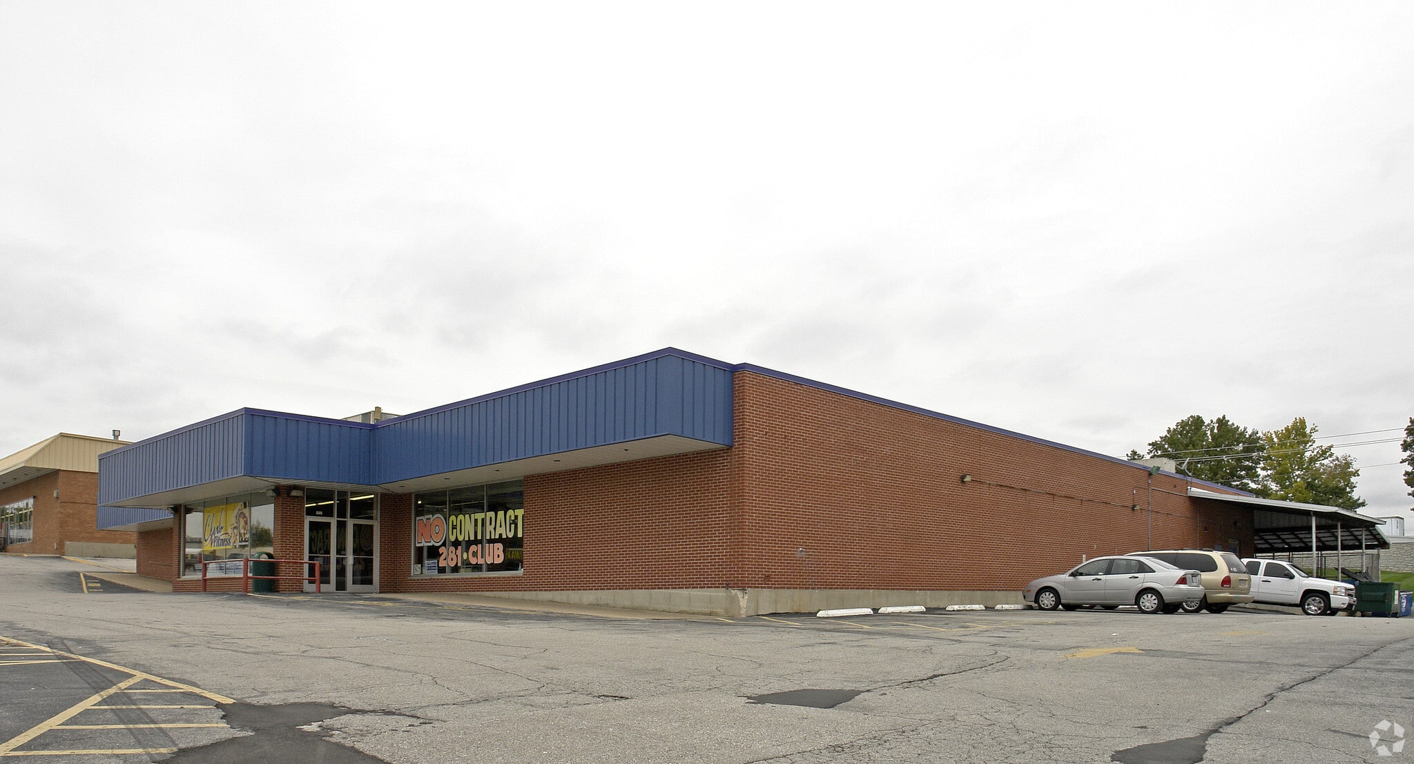 219 O Fallon Plz, O'Fallon, MO for lease Primary Photo- Image 1 of 7