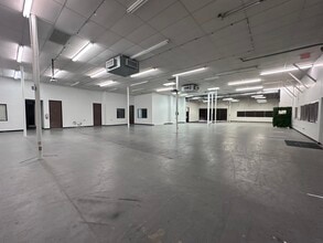 10595 Westoffice Dr, Houston, TX for lease Interior Photo- Image 1 of 5