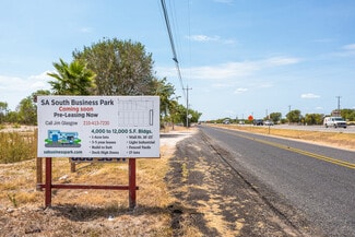 Plus de détails pour 11696 State Highway 16 S, San Antonio, TX - Industriel à vendre