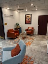 507 Polk St, San Francisco, CA for lease Lobby- Image 2 of 14