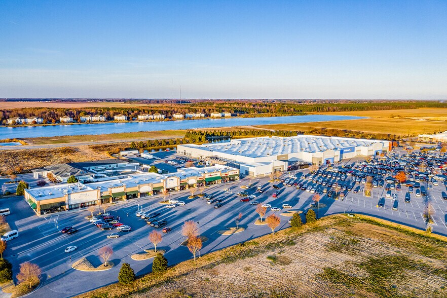 103 Tanglewood Pky, Elizabeth City, NC à louer - Photo du bâtiment - Image 2 de 3