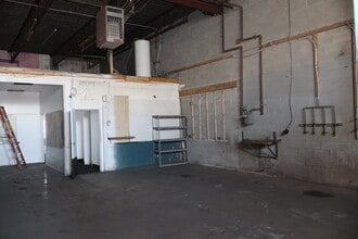 5400-5500 Rue Vanden-Abeele, Montréal, QC for lease Interior Photo- Image 2 of 7