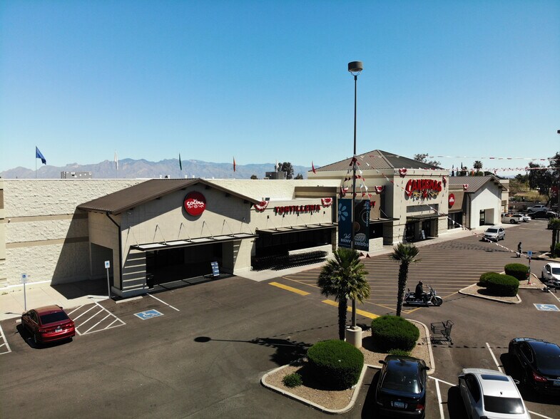 950 W Irvington Rd, Tucson, AZ à vendre - Photo du bâtiment - Image 3 de 5