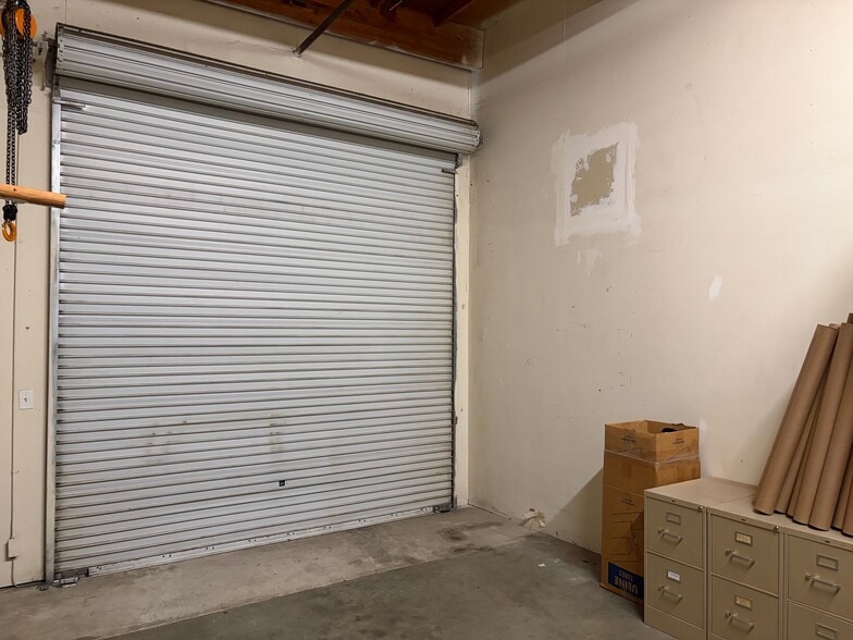 2921-2937 Larkin Ave, Clovis, CA for sale - Building Photo - Image 3 of 7