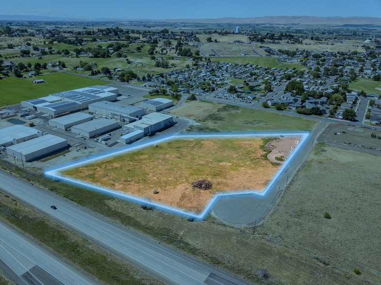 NKA Wells Road, Sunnyside, WA for sale - Aerial - Image 2 of 8