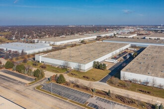 365 Crossing Rd, Bolingbrook, IL - Aerial map view - Image1