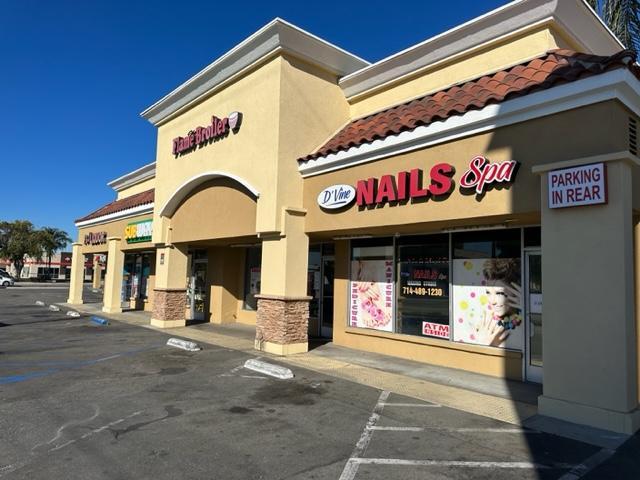 1673-1679 W Katella Ave, Anaheim, CA for lease - Building Photo - Image 2 of 7