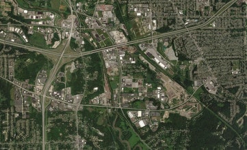 12532-12782 Rockside Rd, Garfield Heights, OH - Aerial  map view