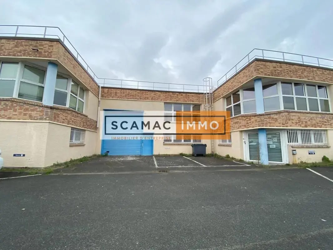 Flex in Ivry-sur-Seine for lease Building Photo- Image 1 of 3