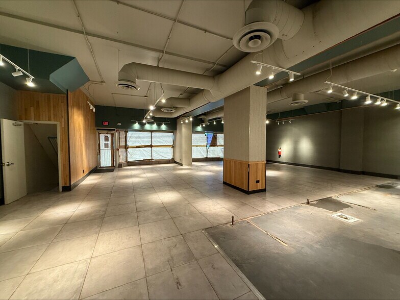 337-353 Park St, Glencoe, IL à louer - Photo du bâtiment - Image 2 de 5