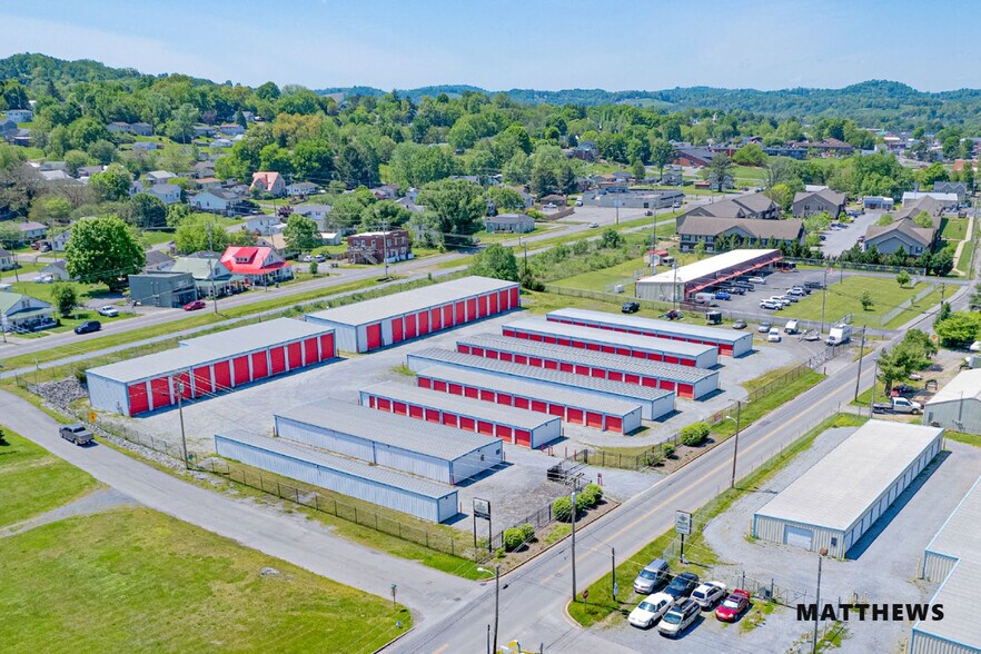 629 Sycamore st, Elizabethton, TN à vendre - Photo du bâtiment - Image 3 de 4