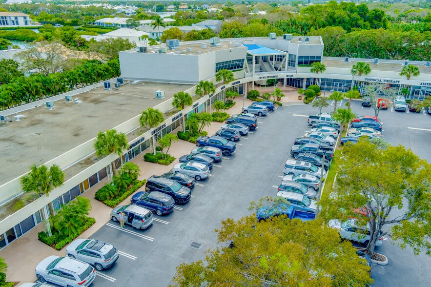 2151 S Alternate A1A Hwy, Jupiter, FL à vendre - Photo du bâtiment - Image 2 de 2