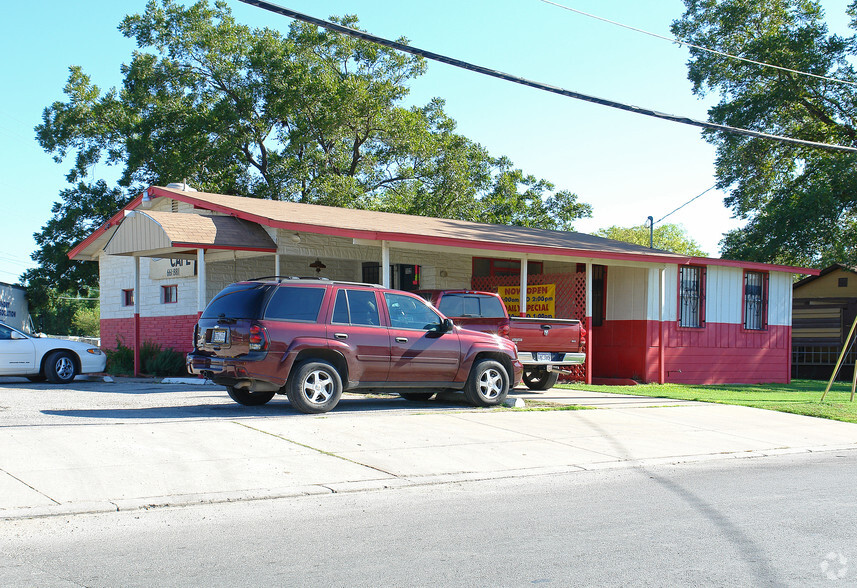 113 Lula Mae, San Antonio, TX à vendre - Photo principale - Image 1 de 1