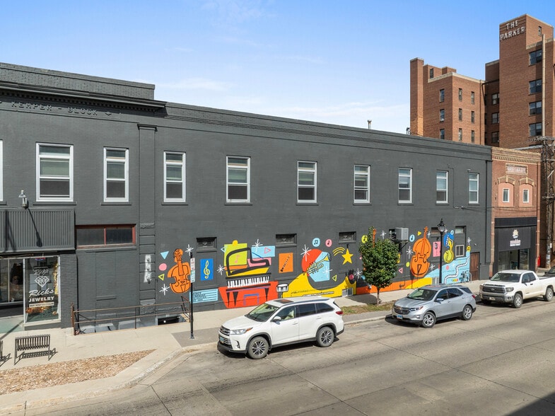 23 Main St S, Minot, ND for lease - Building Photo - Image 2 of 26