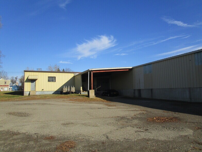 4393 River St, Scio, NY à louer - Photo du bâtiment - Image 3 de 15