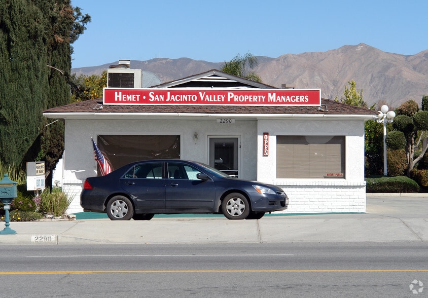 2290 E Florida Ave, Hemet, CA for sale - Building Photo - Image 2 of 2