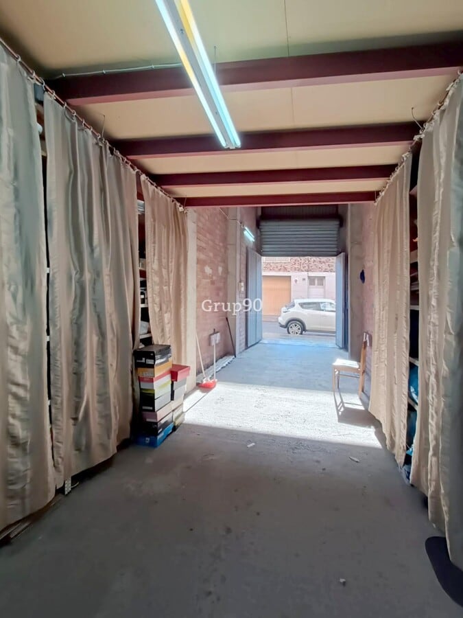 Lleida, LER 25001 - - - Interior Photo - Image 2 of 9