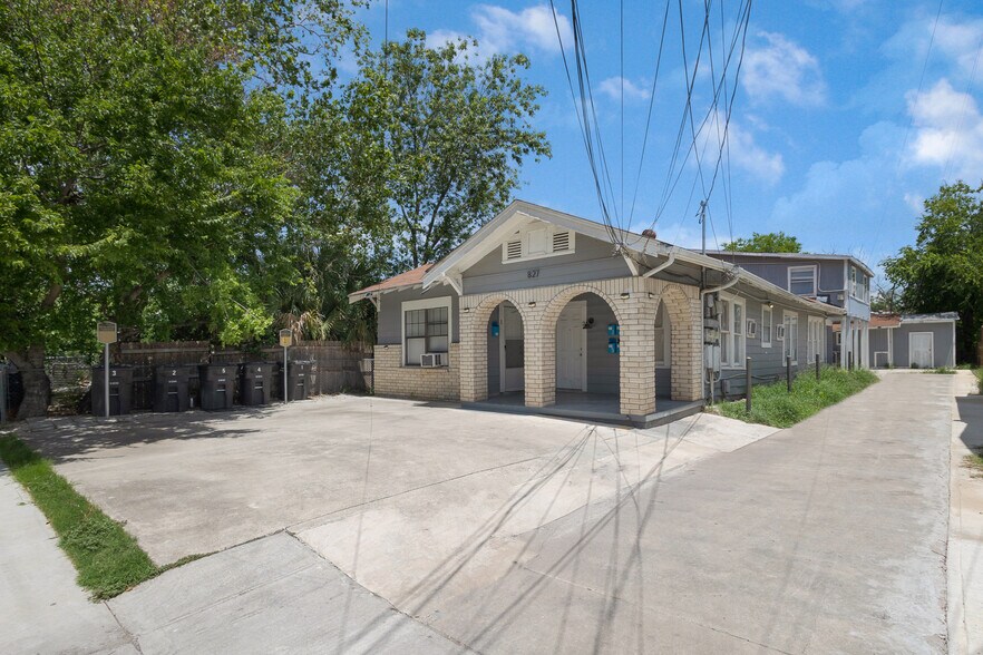 827 W Rosewood Ave, San Antonio, TX à vendre - Photo du bâtiment - Image 2 de 16