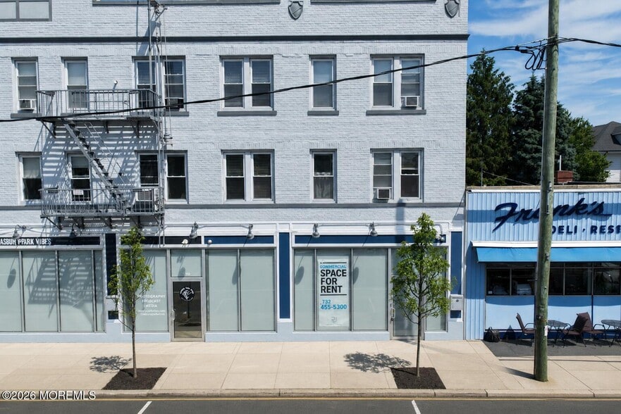 1408-1412 Main St, Asbury Park, NJ for lease - Building Photo - Image 2 of 12