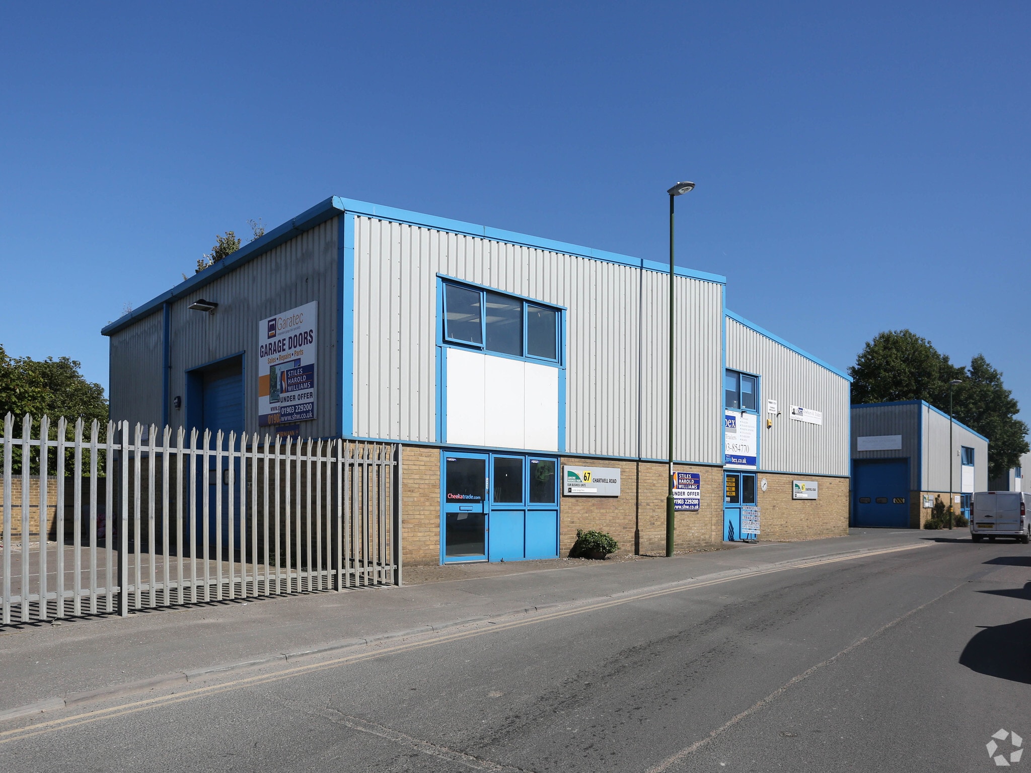 Chartwell Rd, Lancing for lease Primary Photo- Image 1 of 3