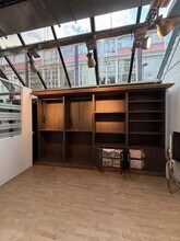 5 Rue Aumont-Thiéville, Paris for sale Interior Photo- Image 2 of 6