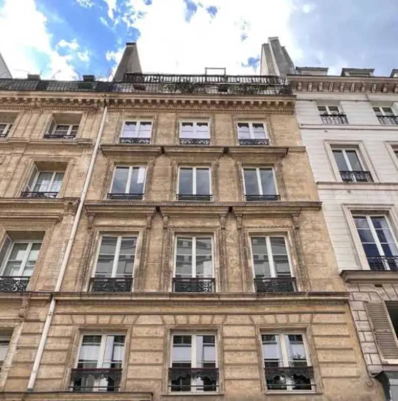 Office in Paris for sale Building Photo- Image 1 of 5