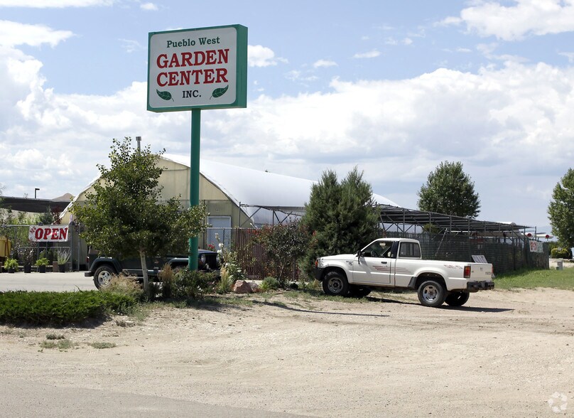 51-65 S Masters Dr, Pueblo West, CO à vendre - Photo du bâtiment - Image 2 de 2