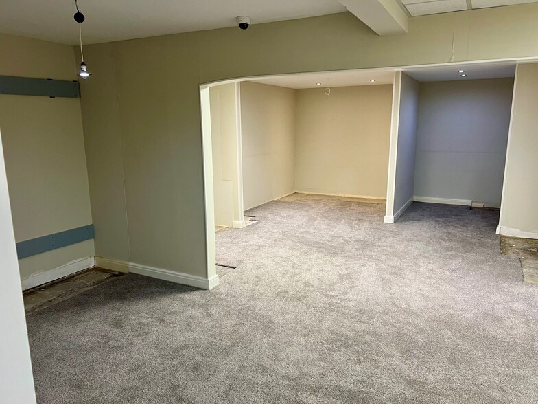 1A Cornford Rd, Blackpool for lease - Building Photo - Image 2 of 21