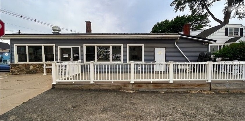 5885 Main, Olcott, NY à vendre Photo du bâtiment- Image 1 de 32